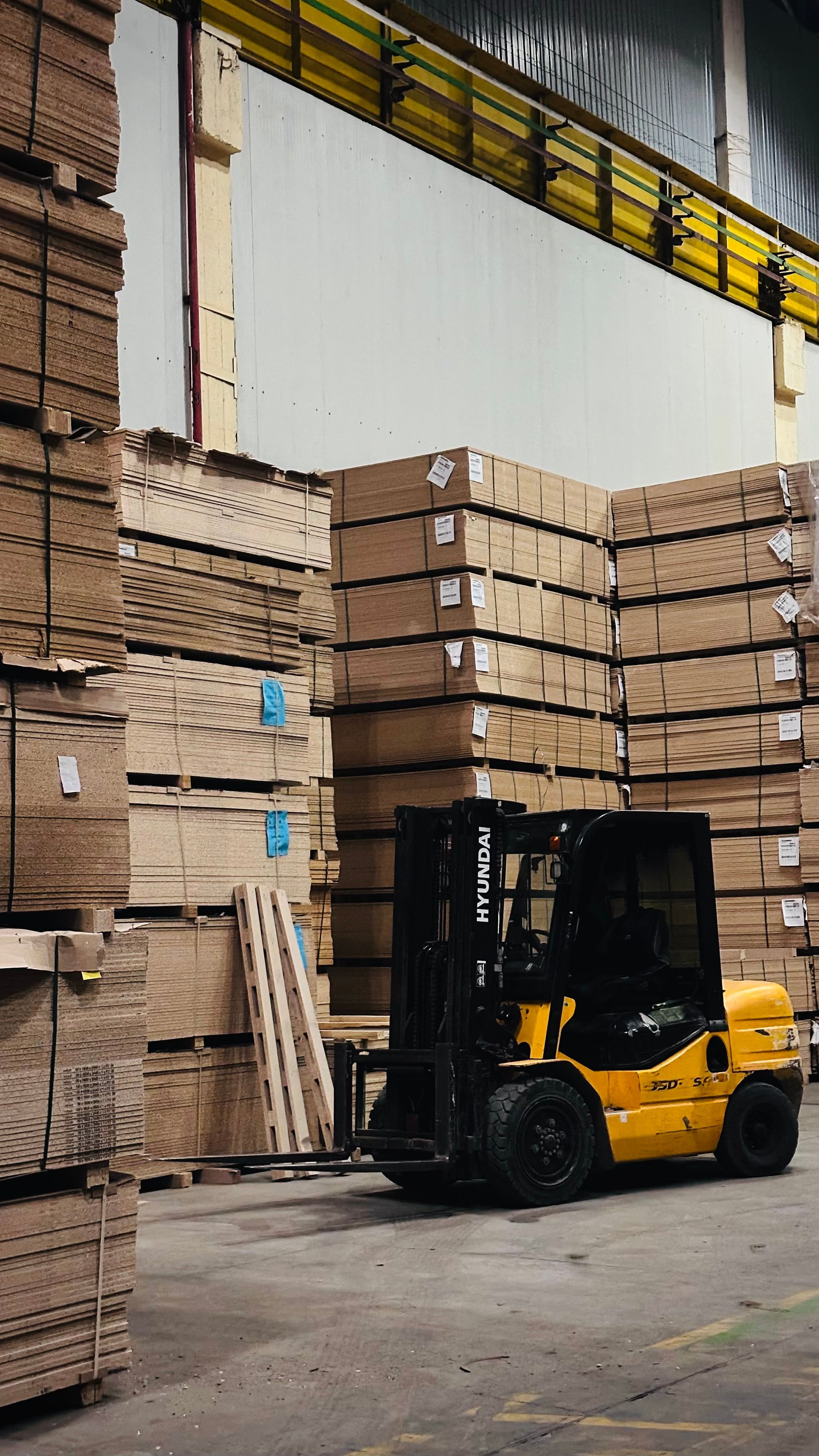 HARRYCORE warehouse and supply operations